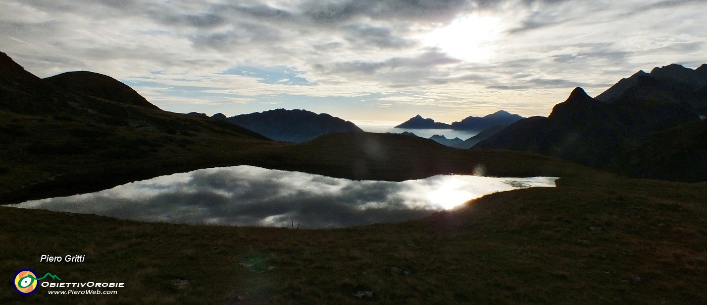 89 Slpendido tramonto al laghetto del Monte Avaro.JPG